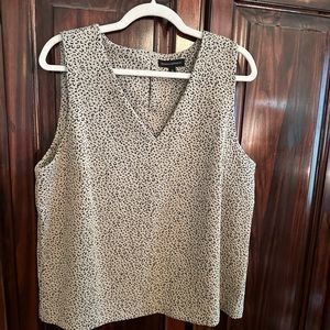 Banana Republic printed shell